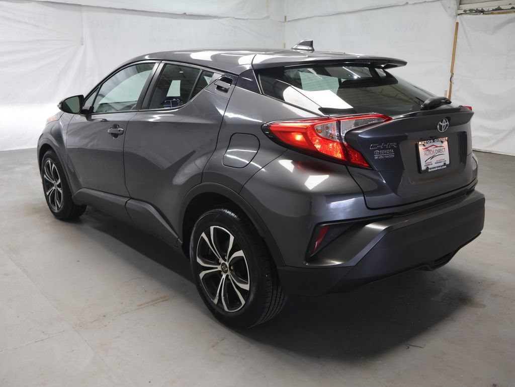 Used 2021 Toyota C-HR LE FWD image 5