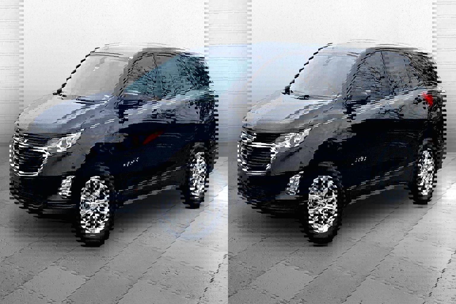 Used 2021 Chevrolet Equinox LS w/ LS Convenience Package image 11