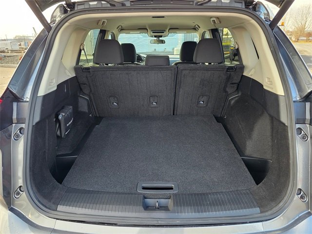 Used 2024 Nissan Rogue SV image 29