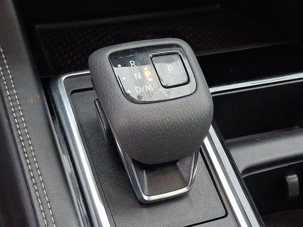 Used 2023 Nissan Pathfinder Platinum w/ Lighting Package (N93) image 16