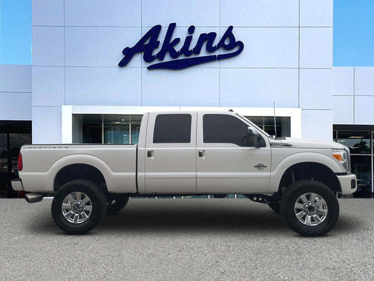 Used 2013 Ford F250 Platinum w/ FX4 Off Road Pkg image 1