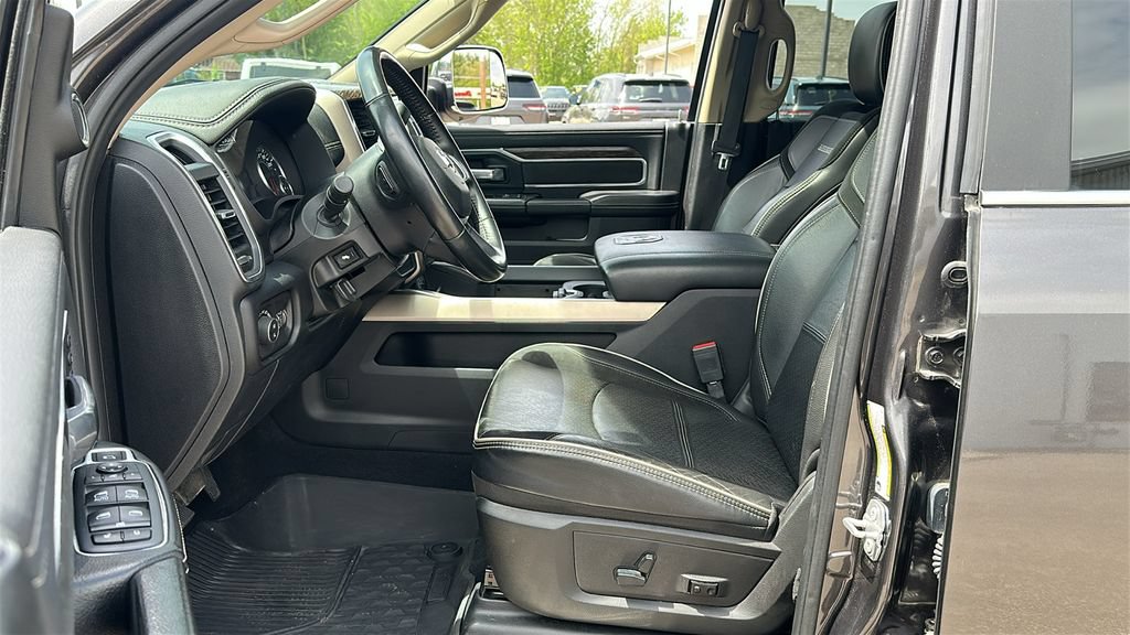 Used 2020 RAM 2500 Laramie AWD/4WD image 14