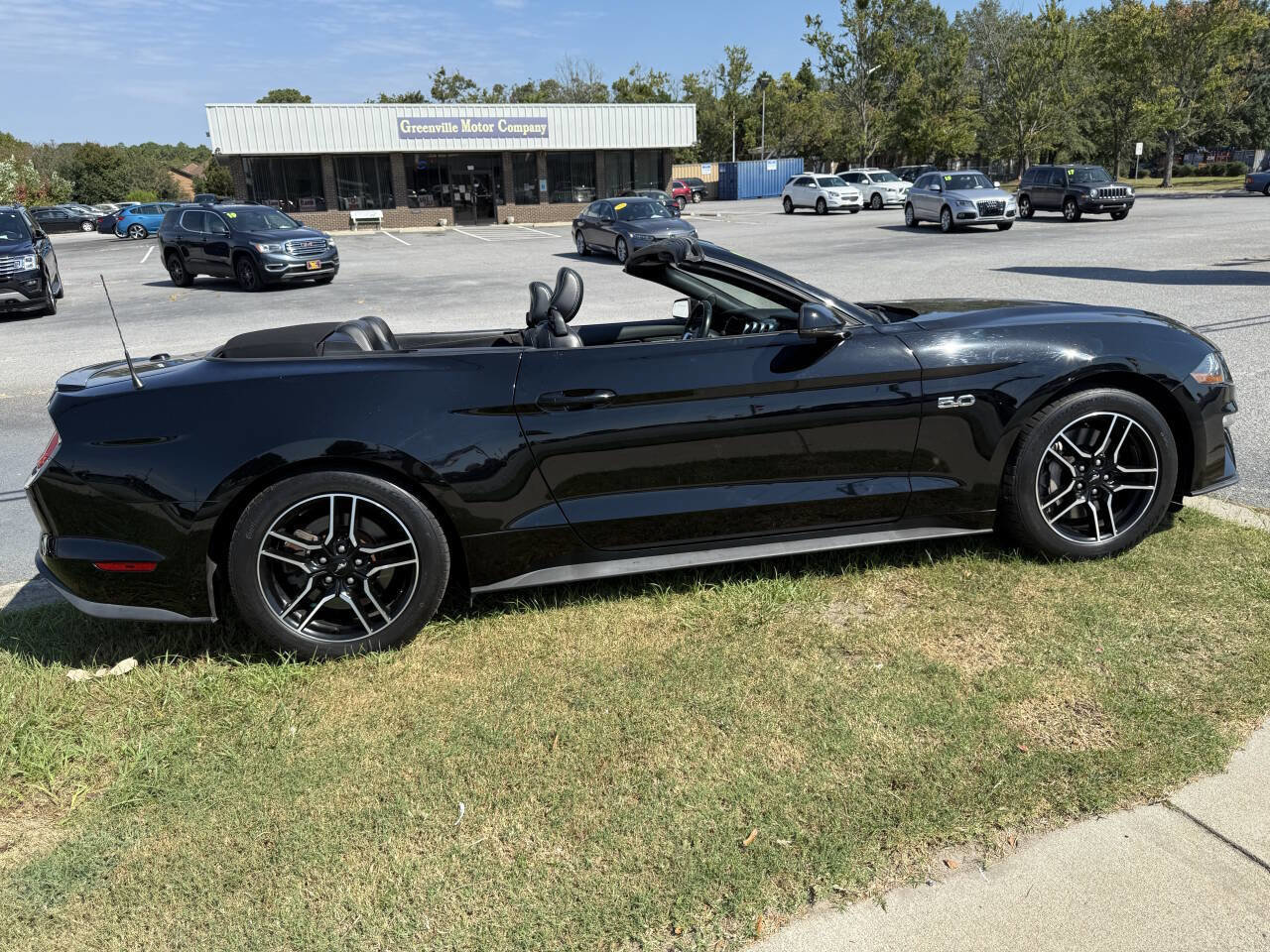 Used 2020 Ford Mustang GT Premium w/ Equipment Group 401A image 7