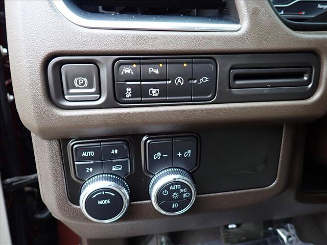 Used 2022 GMC Yukon SLT w/ SLT Luxury Package AWD/4WD image 20
