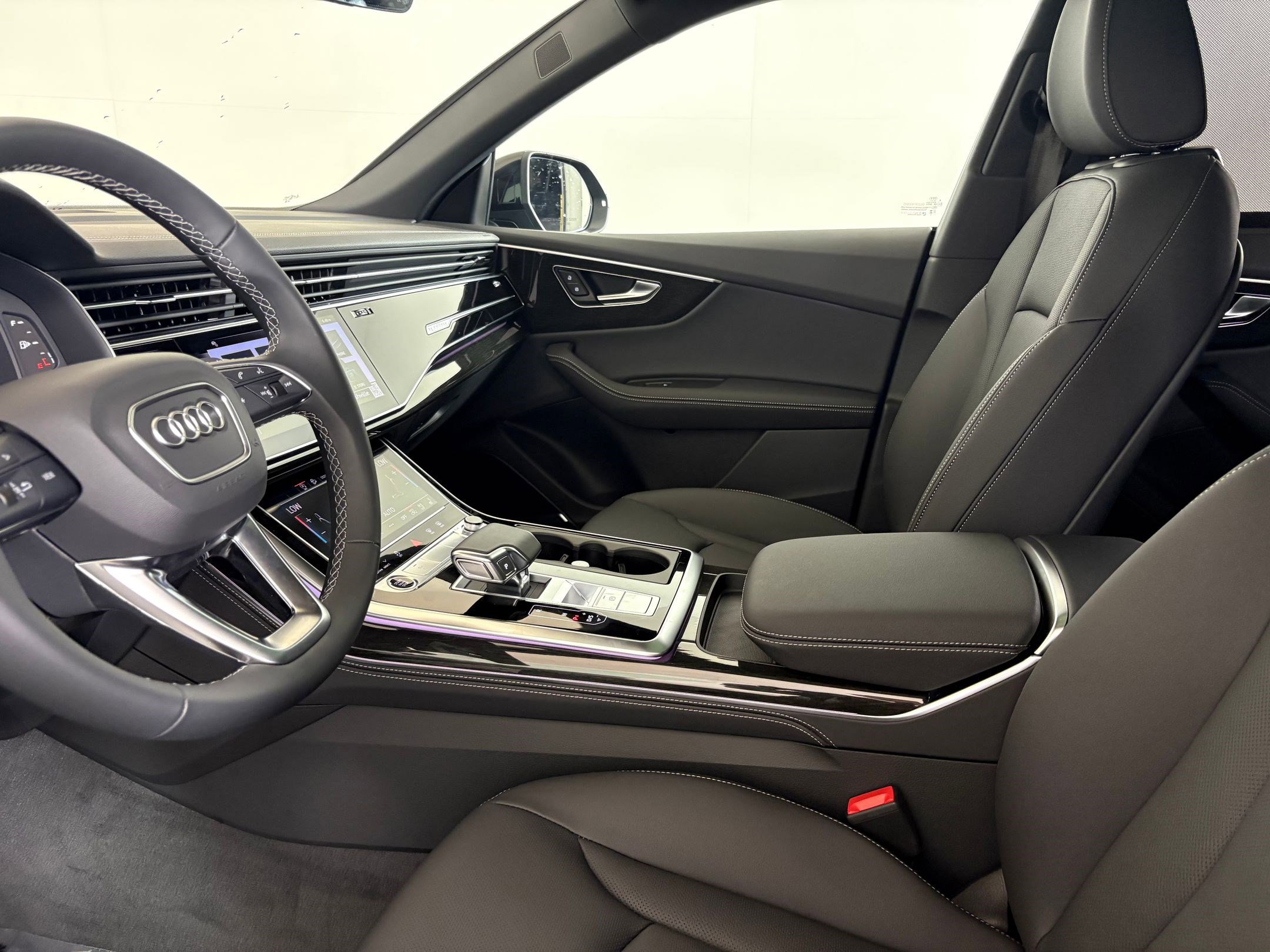 New 2026 Audi Q8 Premium Plus image 15