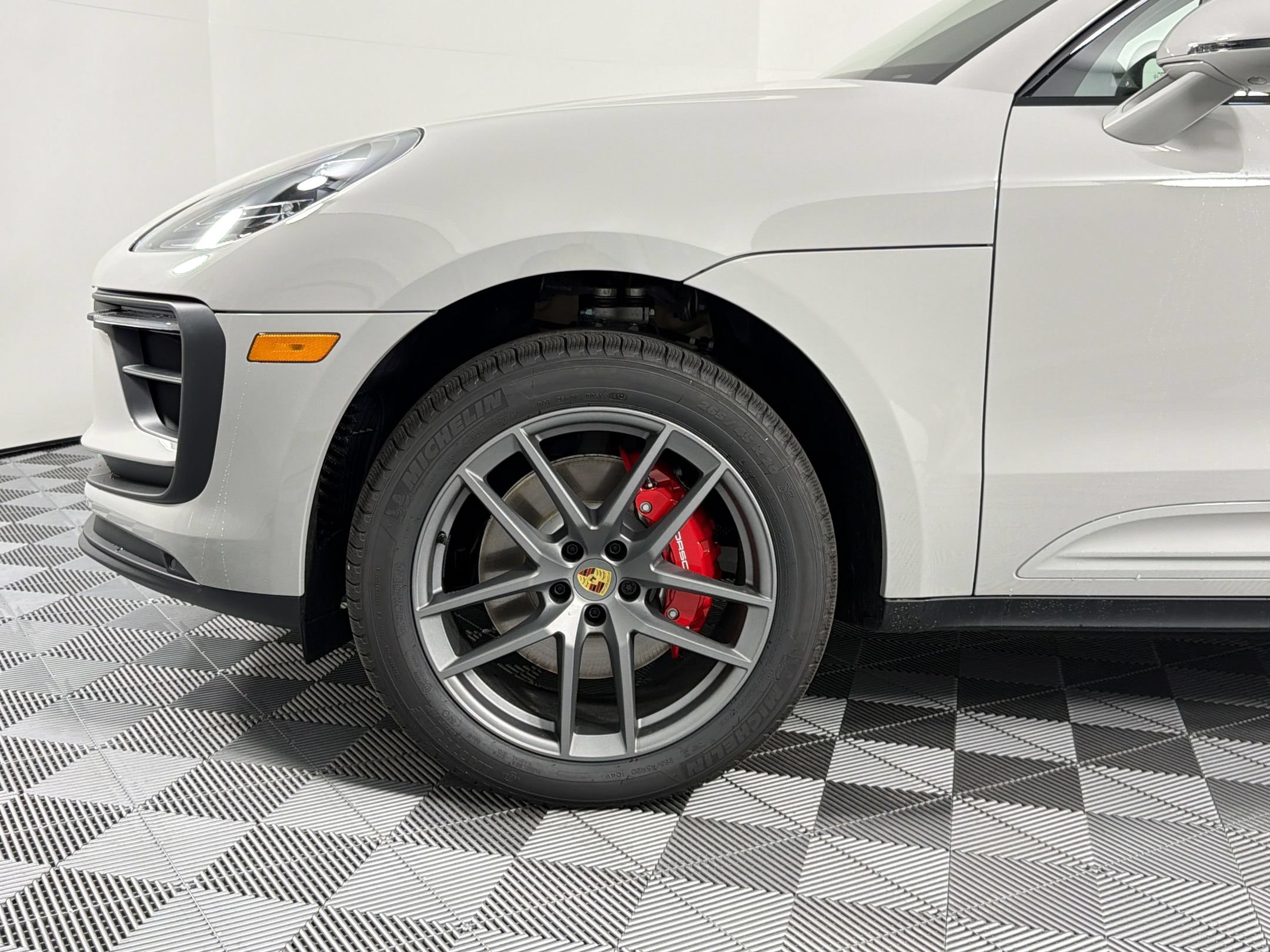 New 2026 Porsche Macan S AWD/4WD image 13