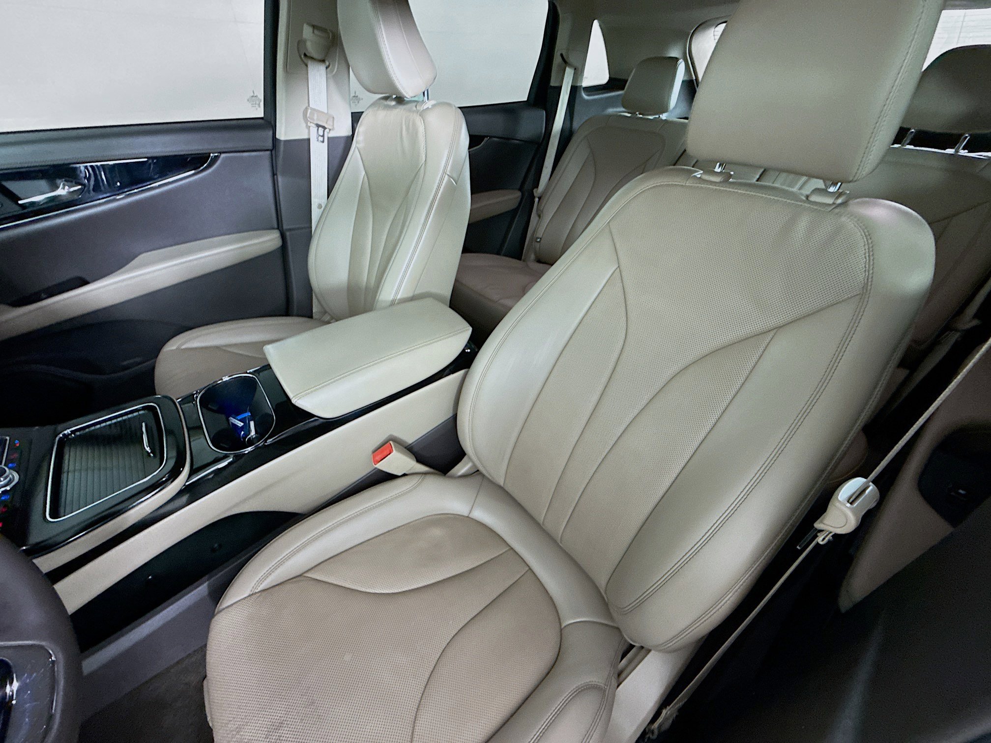 Used 2021 Lincoln Nautilus Reserve image 26