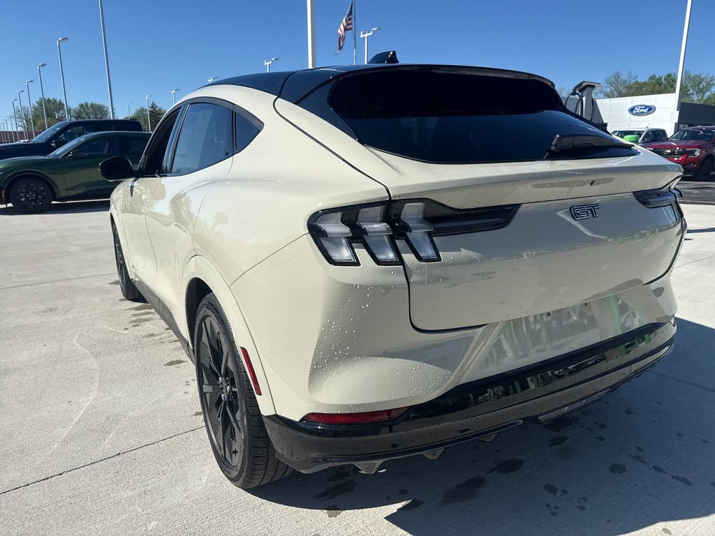 Used 2025 Ford Mustang Mach-E GT image 9