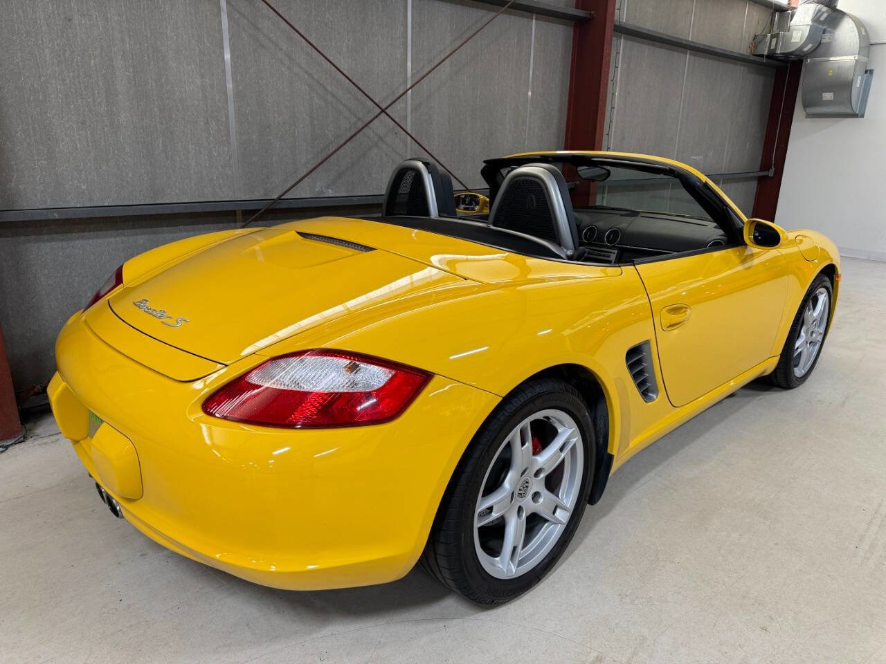 Used 2005 Porsche Boxster S RWD image 36