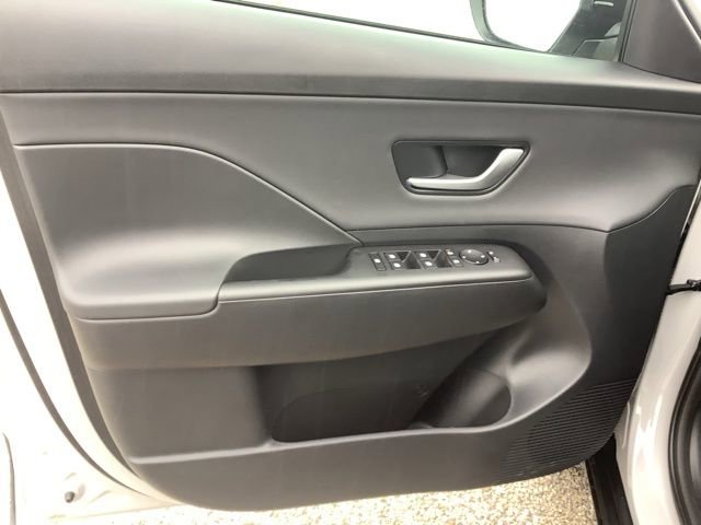 New 2026 Hyundai Kona SEL Premium image 15