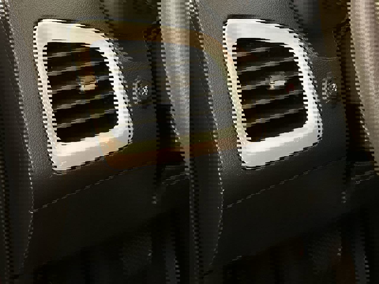 Used 2017 GMC Terrain SLE image 13