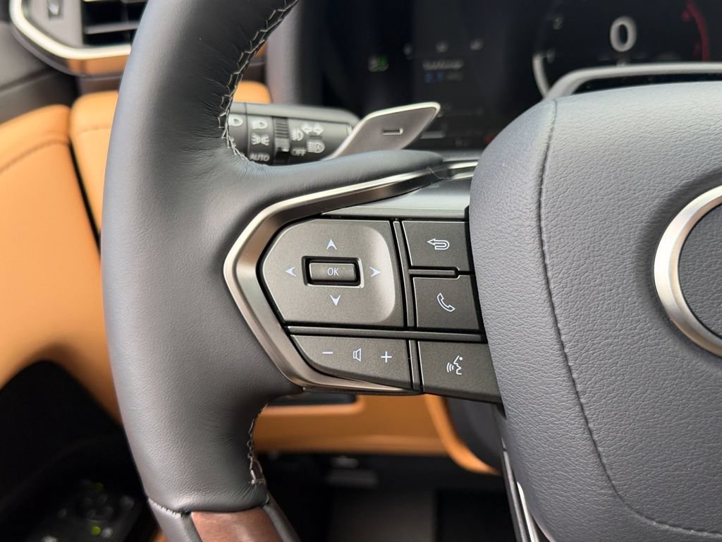 New 2026 Lexus LX 700h Luxury AWD/4WD image 19