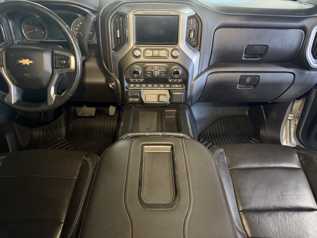 Used 2020 Chevrolet Silverado 2500 LTZ w/ LTZ Premium Package AWD/4WD image 6