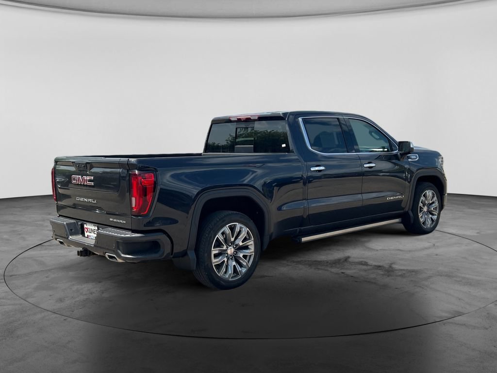 Used 2023 GMC Sierra 1500 Denali w/ Denali Reserve Package AWD/4WD image 10