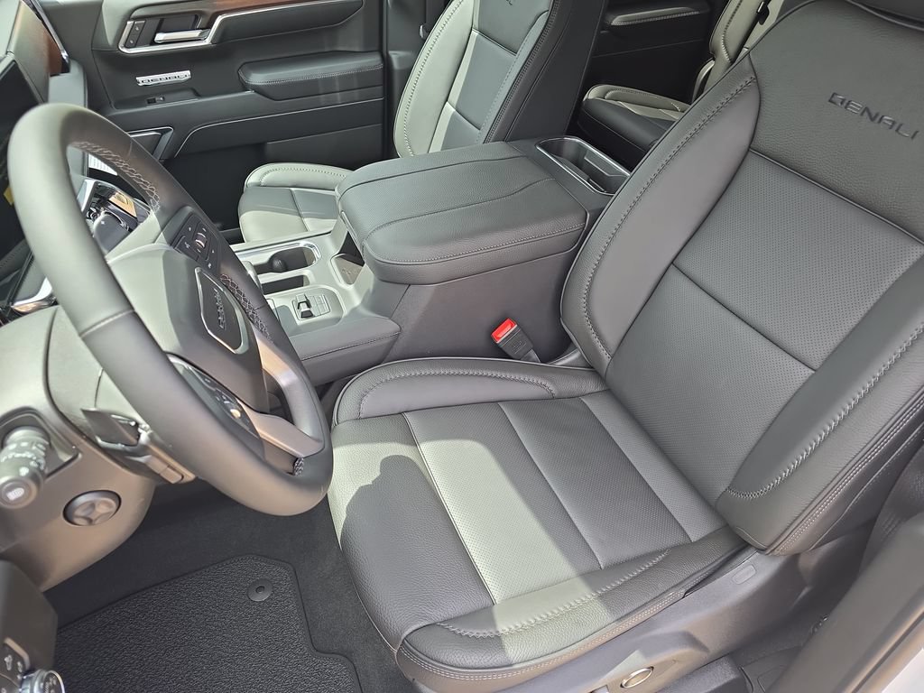 New 2026 GMC Sierra 1500 Denali w/ Technology Package AWD/4WD image 16