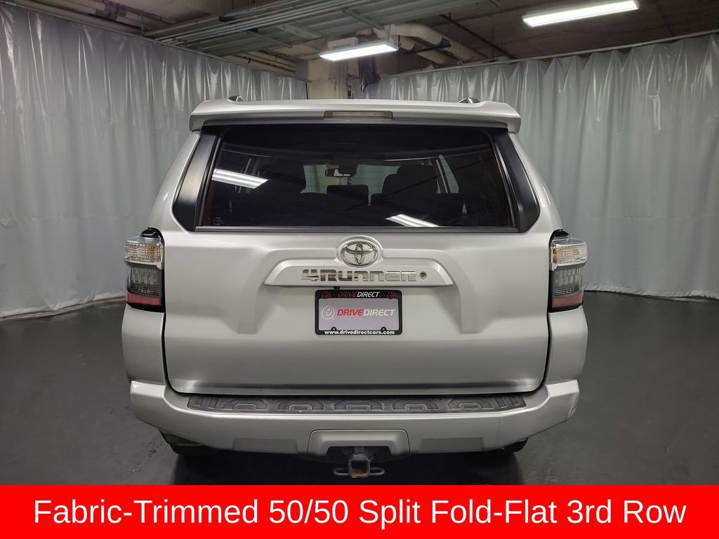 Used 2020 Toyota 4Runner SR5 AWD/4WD image 7