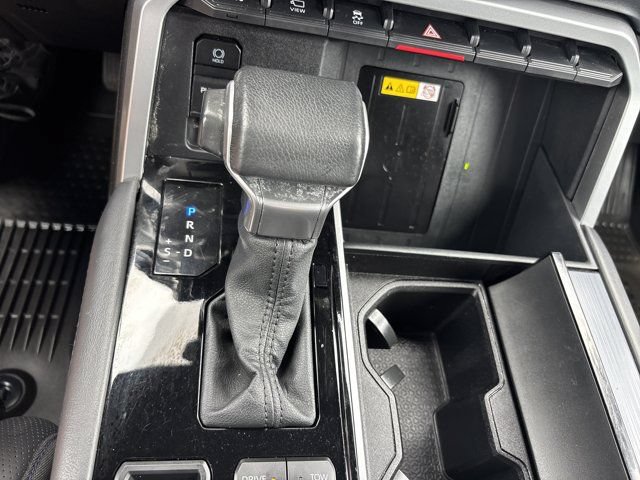 Used 2024 Toyota Tundra Platinum AWD/4WD image 39