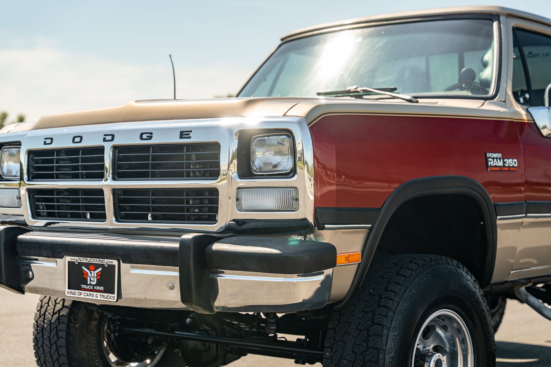 Used 1992 Dodge D/W Truck 350 image 29