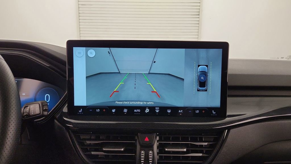 New 2024 Ford Escape ST-Line Select w/ Tech Pack #2 AWD/4WD image 17