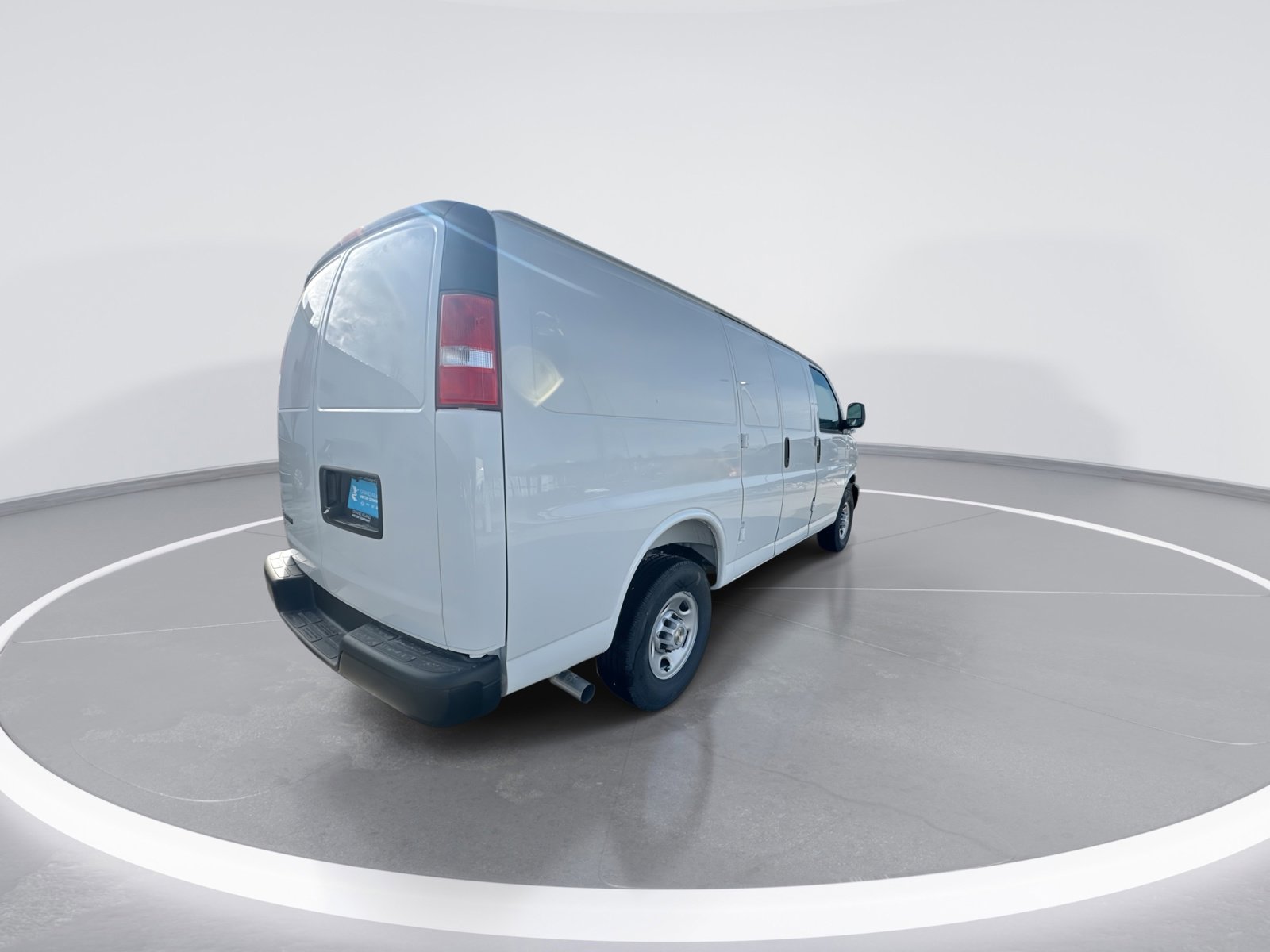 New 2025 Chevrolet Express 2500 image 8