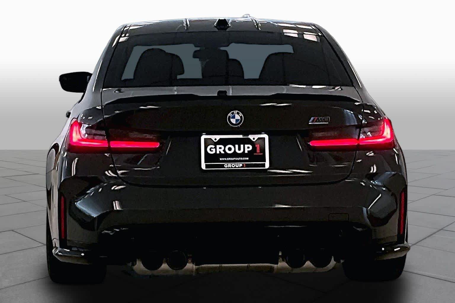 Used 2025 BMW M3 Competition RWD image 4