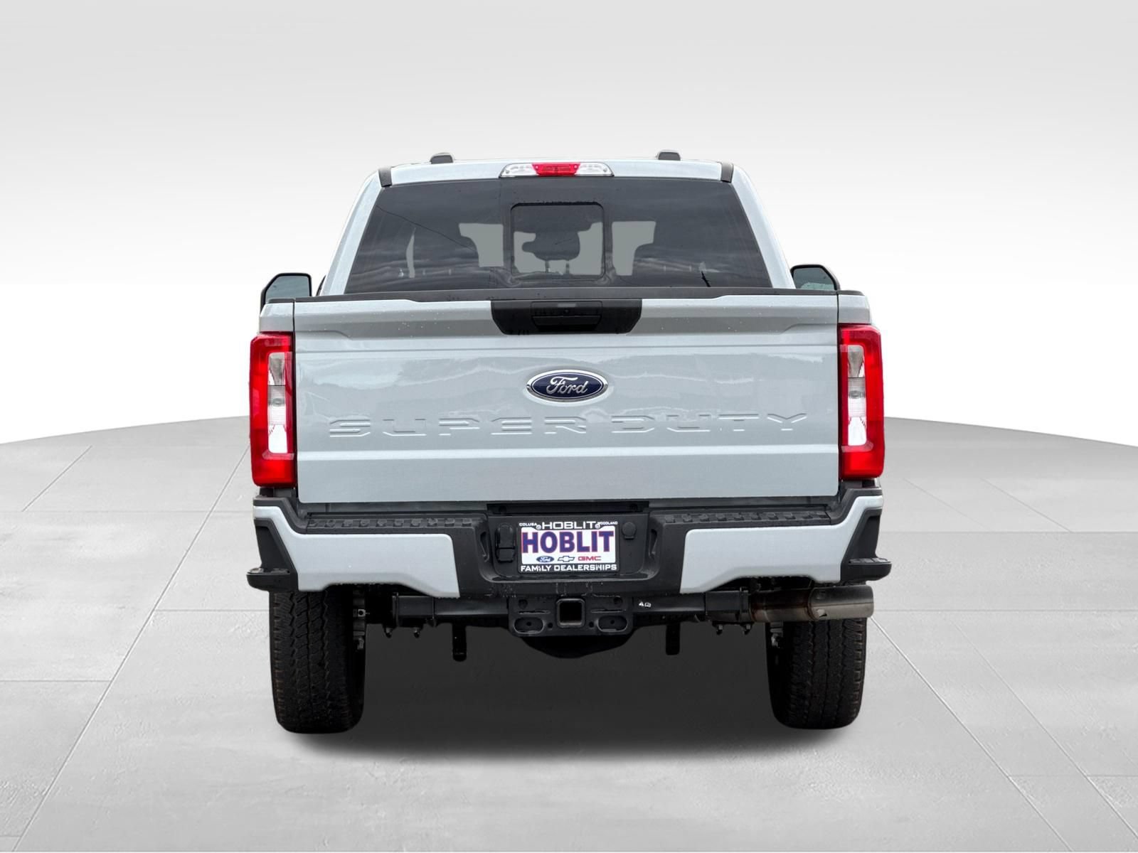 New 2026 Ford F250 XL w/ STX Appearance Package AWD/4WD image 4