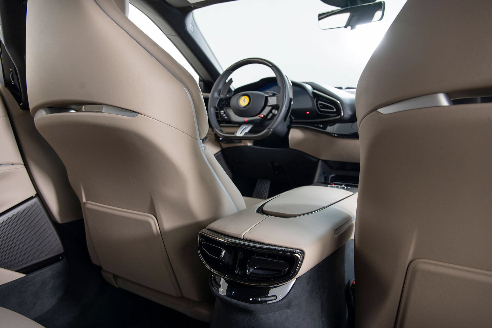 Certified 2025 Ferrari Purosangue AWD/4WD image 17