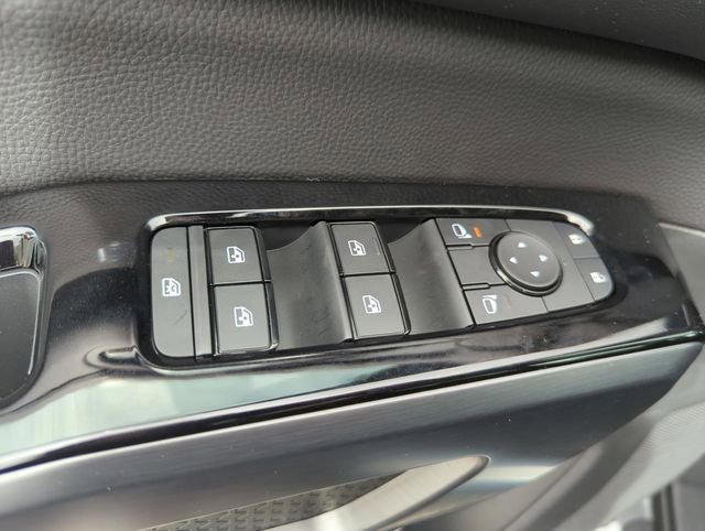 New 2026 Nissan Pathfinder SL FWD image 29