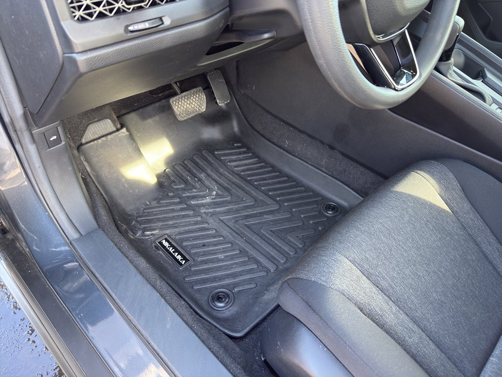 Used 2025 Honda Accord LX image 12