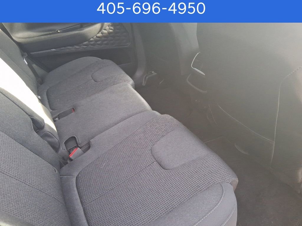 Used 2020 Hyundai Santa Fe SE w/ Cargo Package image 10