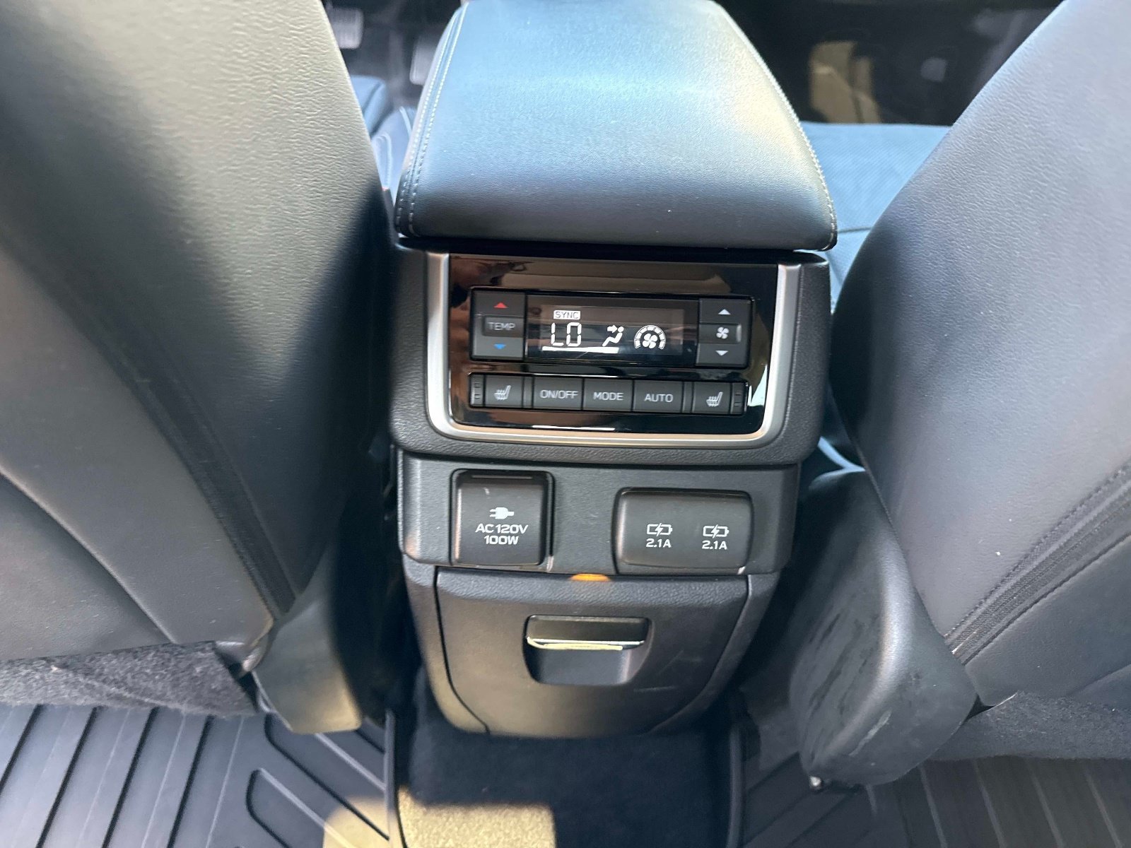 Used 2022 Subaru Ascent Touring w/ Popular Package #2A AWD/4WD image 18