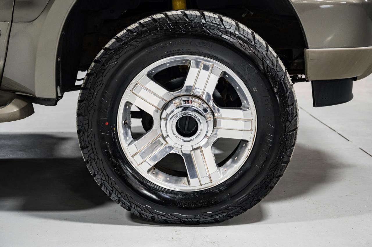 Used 2003 Ford Excursion Limited image 13