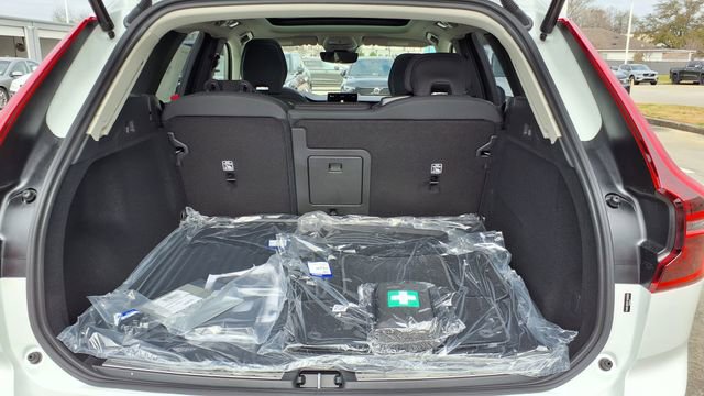 New 2026 Volvo XC60 B5 Plus w/ Protection Package Premier image 10