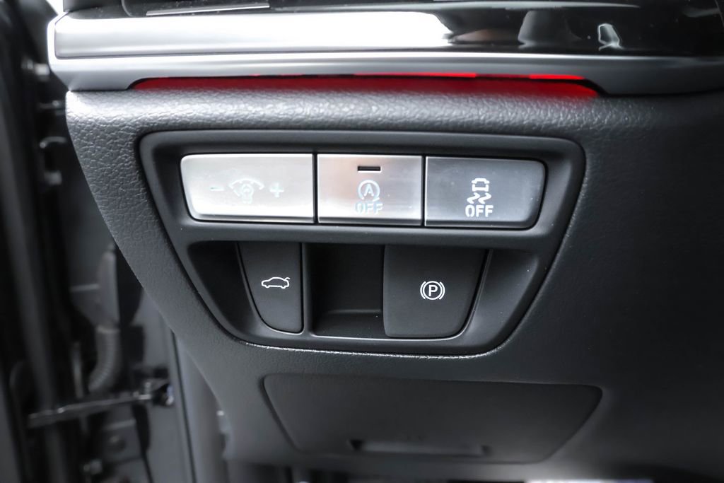 Used 2024 Genesis G80 2.5T image 44