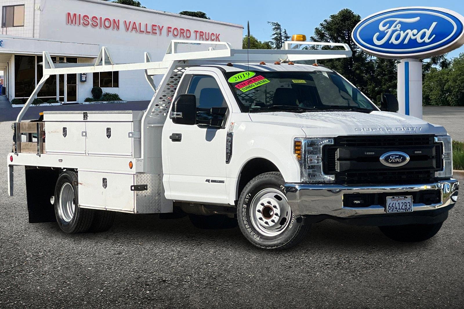 Used 2019 Ford F350 XL w/ XL Value Package image 2