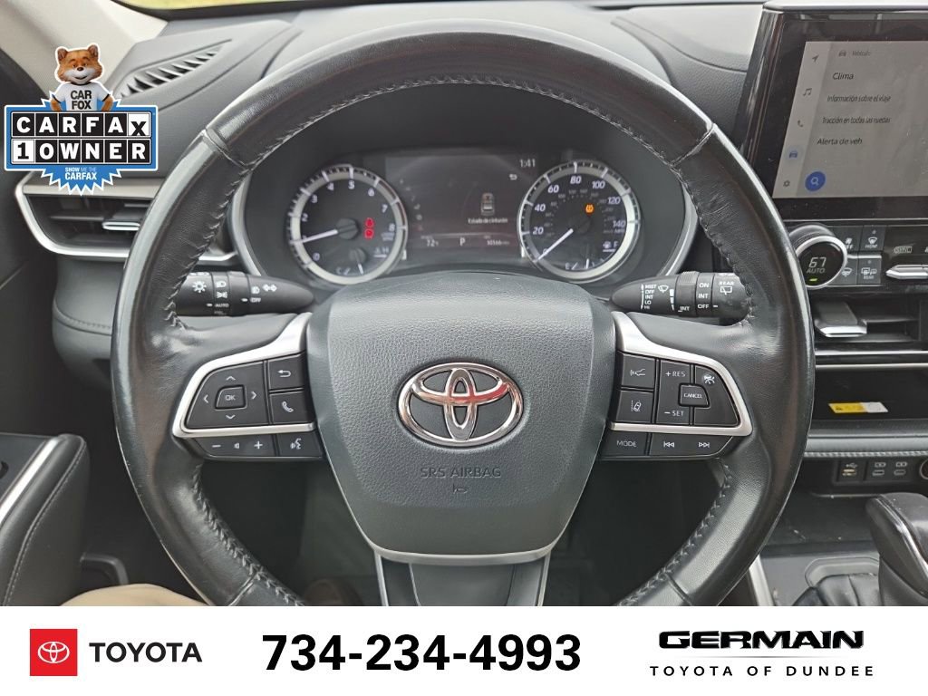 Used 2023 Toyota Highlander XLE image 18