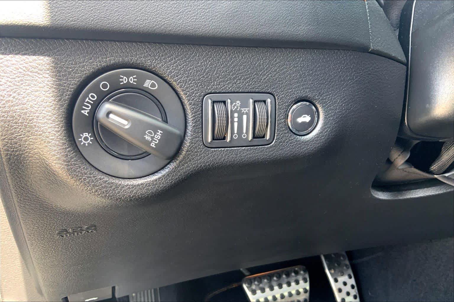 Used 2023 Dodge Charger GT w/ Plus Group RWD image 35