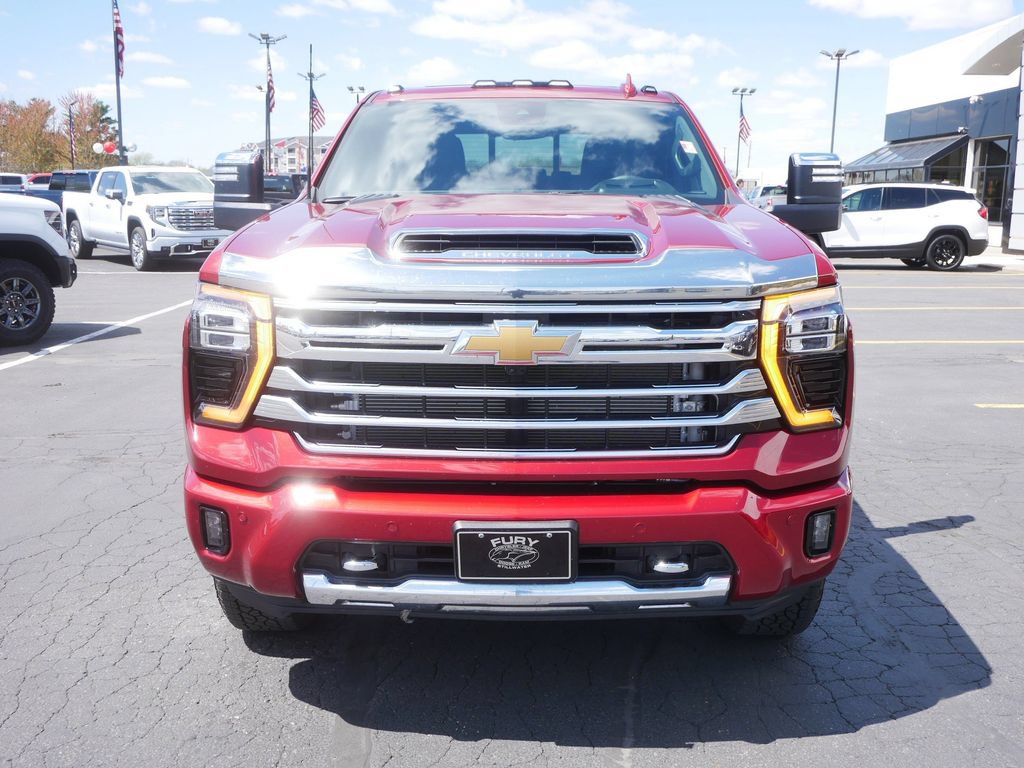 Used 2024 Chevrolet Silverado 3500 High Country w/ High Country Premium Package AWD/4WD image 7