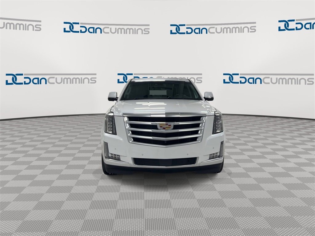 Used 2019 Cadillac Escalade ESV Premium Luxury image 3
