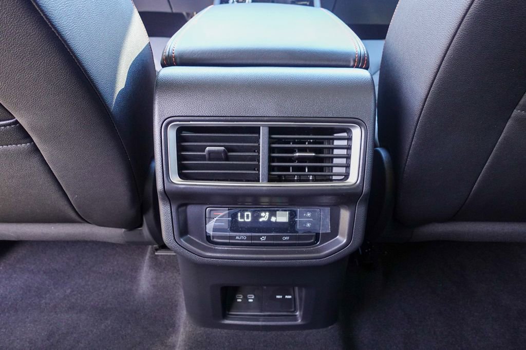 New 2026 Volkswagen Atlas Peak Edition image 30