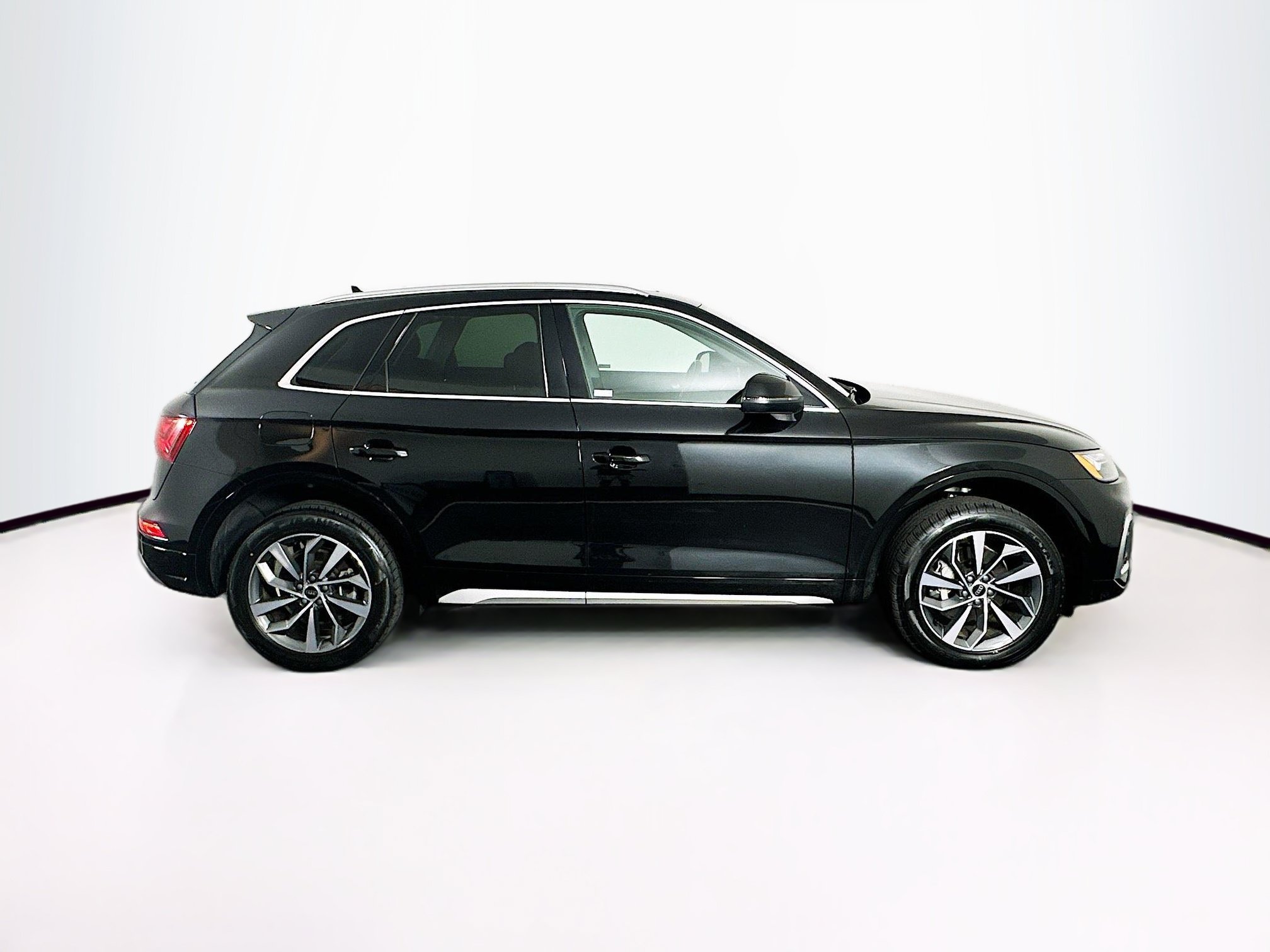 Used 2024 Audi Q5 2.0T Premium Plus AWD/4WD image 10