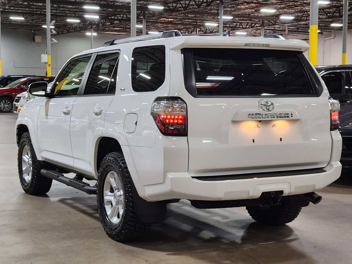 Used 2023 Toyota 4Runner SR5 AWD/4WD image 11