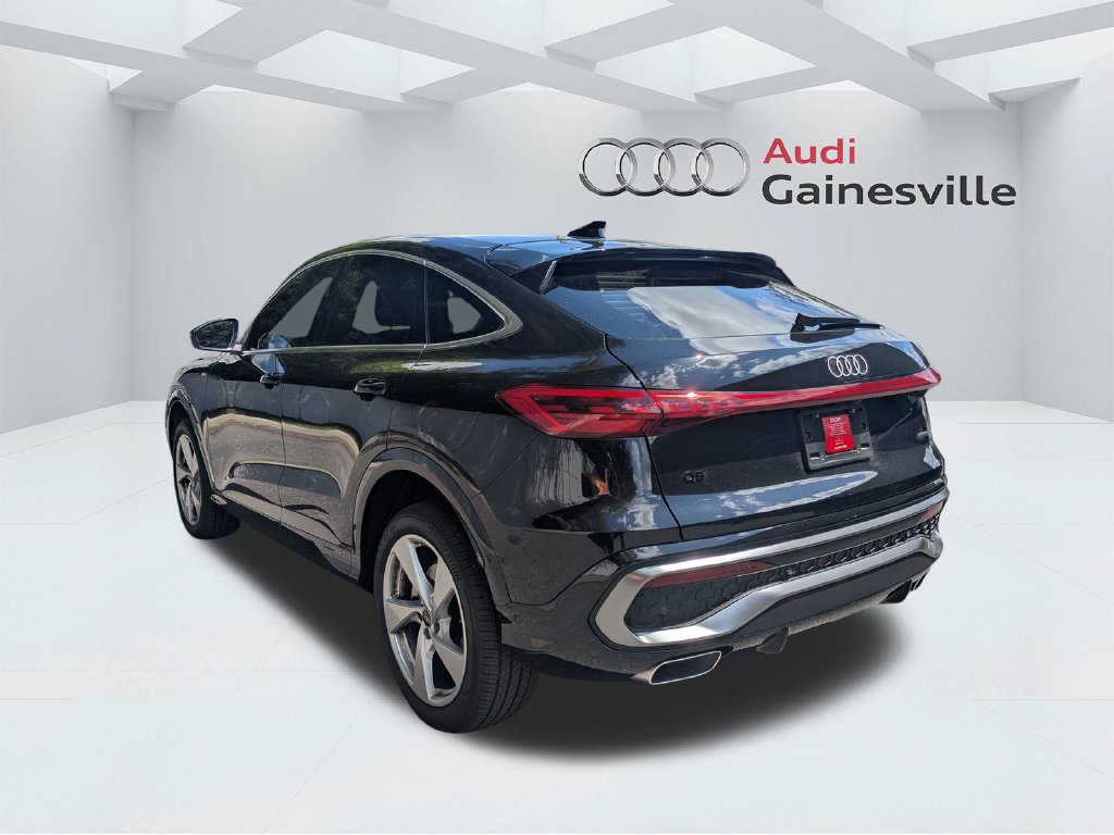 Used 2025 Audi Q5 Premium Plus AWD/4WD image 7