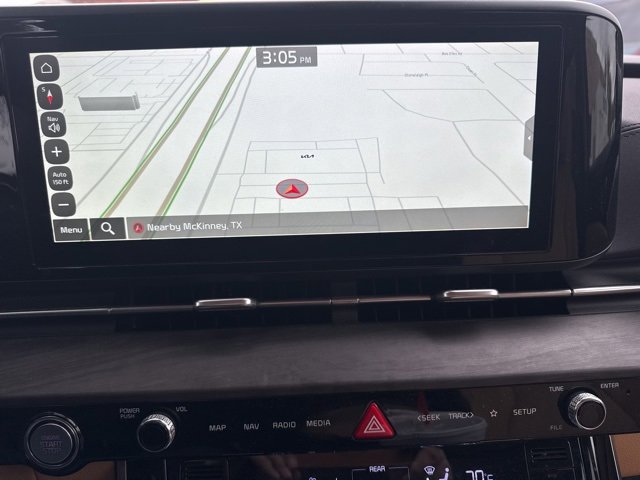 Certified 2024 Kia Carnival EX image 10