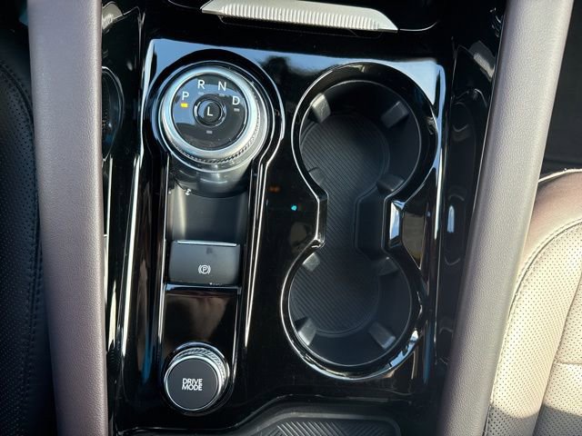 Used 2025 Ford Explorer Platinum w/ LUX Leather Package image 35