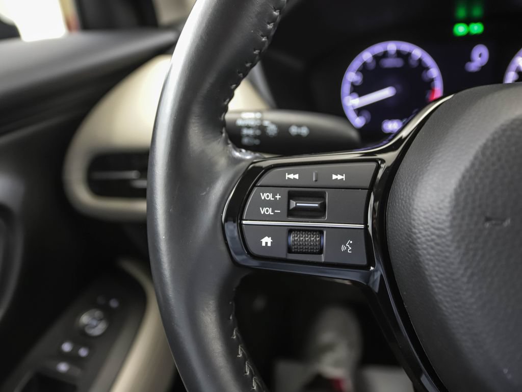 Used 2023 Honda HR-V EX-L image 12