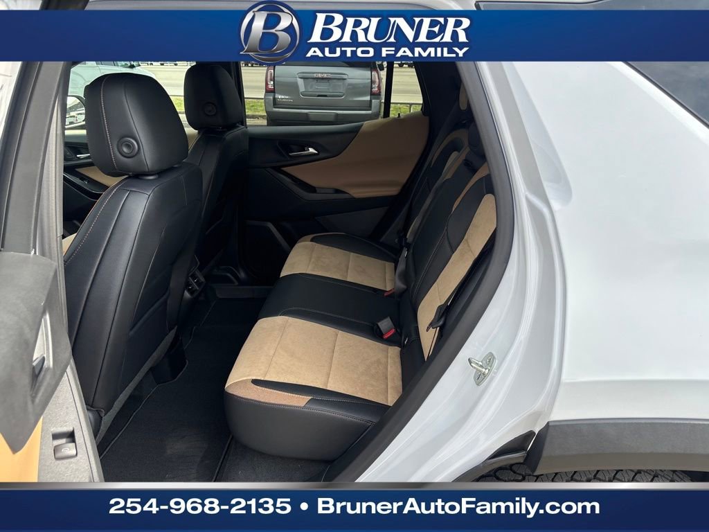 New 2026 Chevrolet Equinox ACTIV w/ Safety and Technology Package image 15