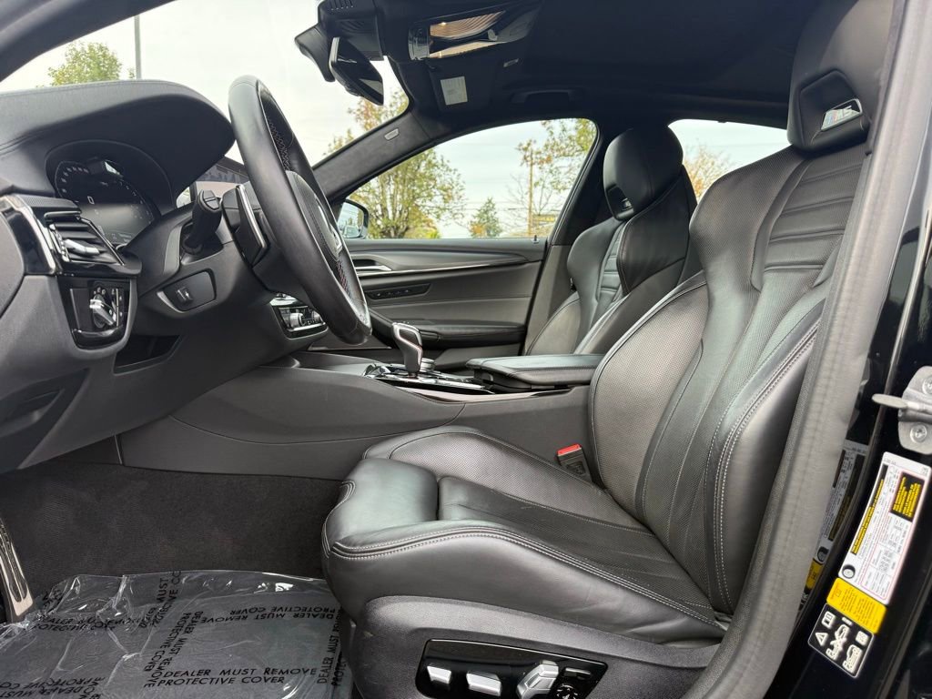Used 2022 BMW M5 w/ Executive Package image 12