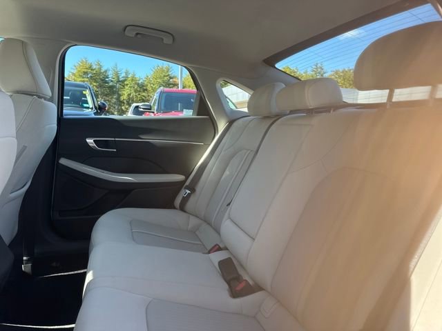 Certified 2023 Hyundai Sonata SEL w/ Preferred Accessory Package image 16