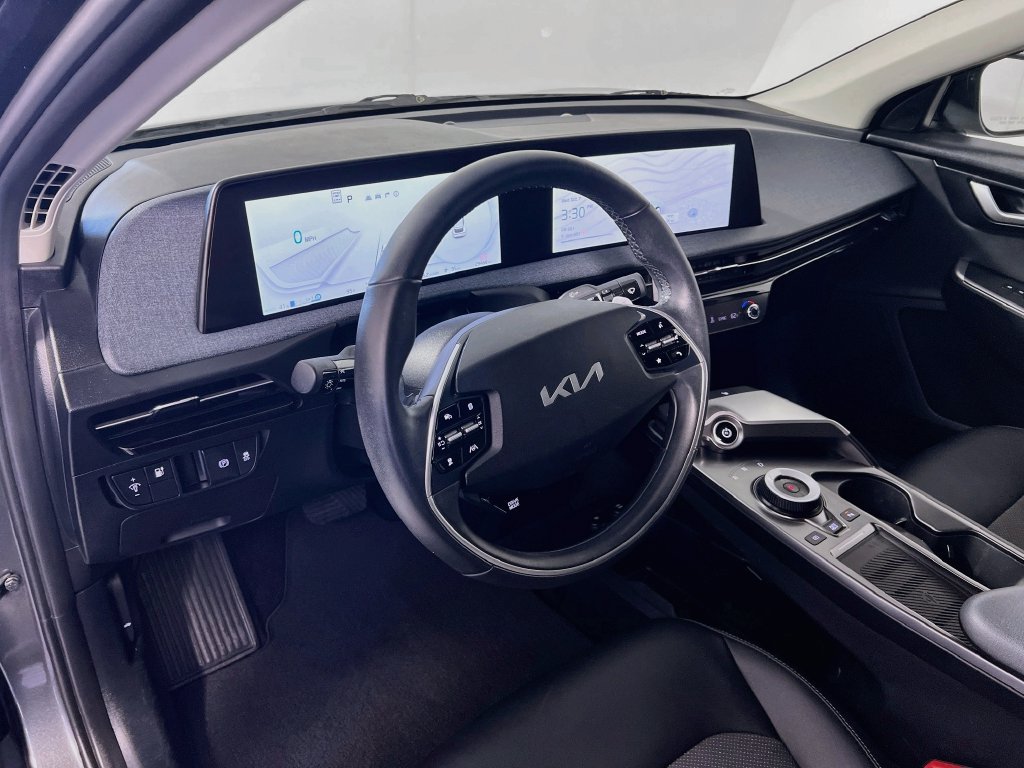 Certified 2023 Kia EV6 Light RWD image 10